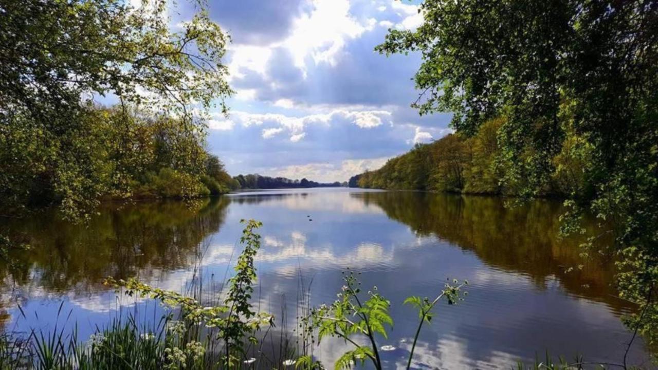 Gezinskamer Van Waard Van Kekerdom ภายนอก รูปภาพ